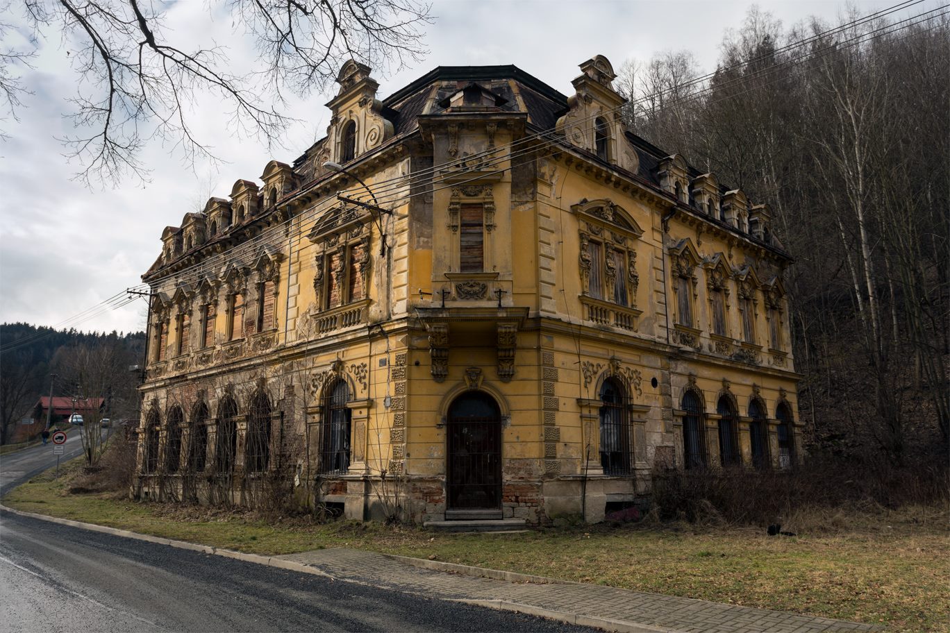 Hotel Central in Bečov nad Teplou (Petschau)